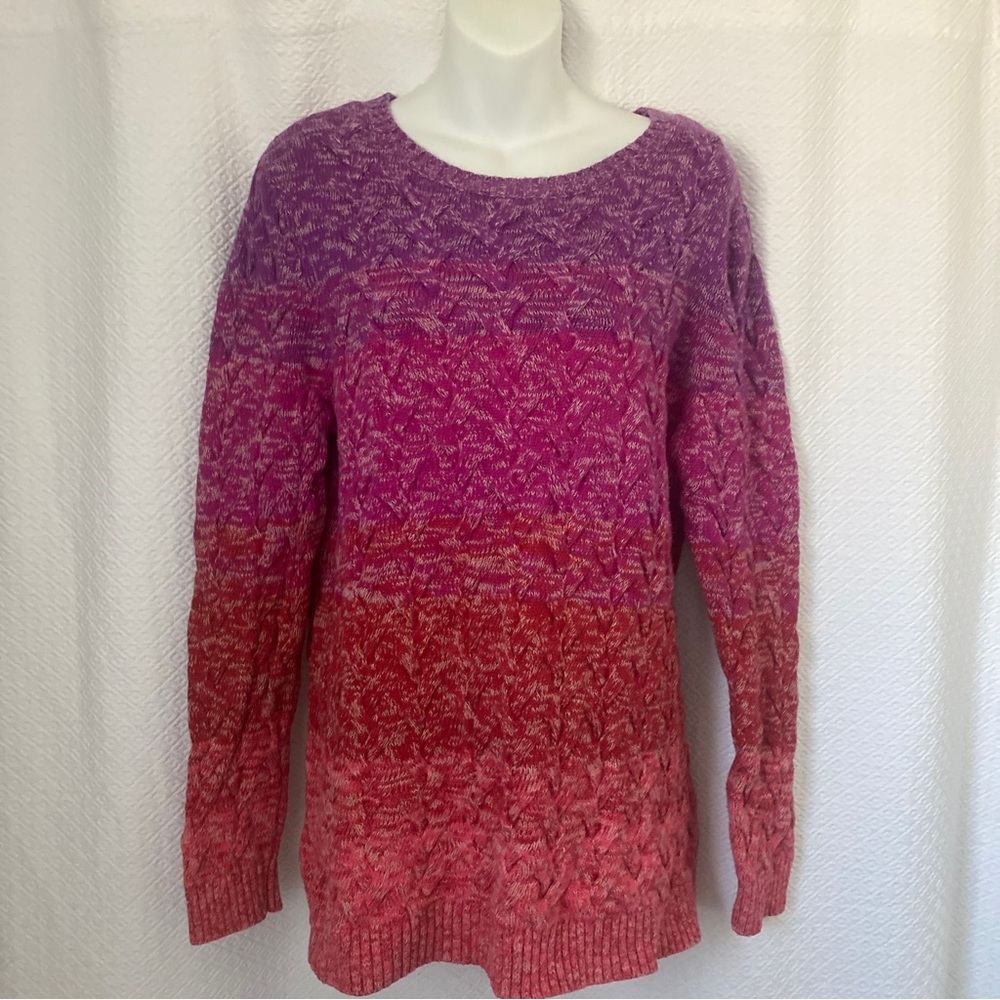 Lands’ End size L ombré cable knit crewneck sweater